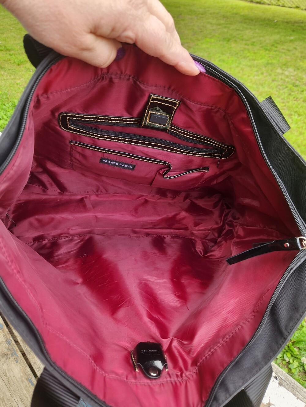 Franco Sarto Black Nylon Tote with Metal Logo Accent Zipper Closure Preloved - Picture 3 of 11